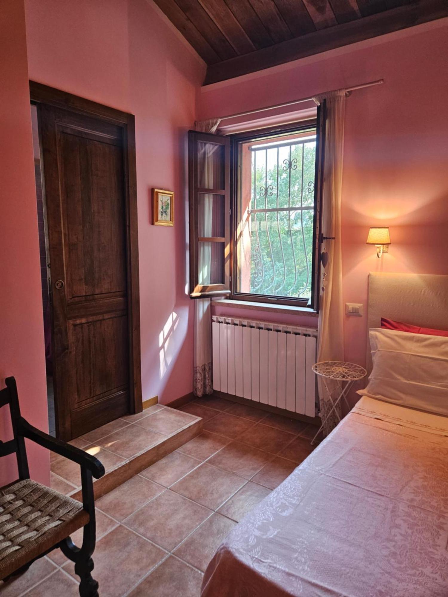 La Casa Dei Tigli Bed & Breakfast Cannara Luaran gambar